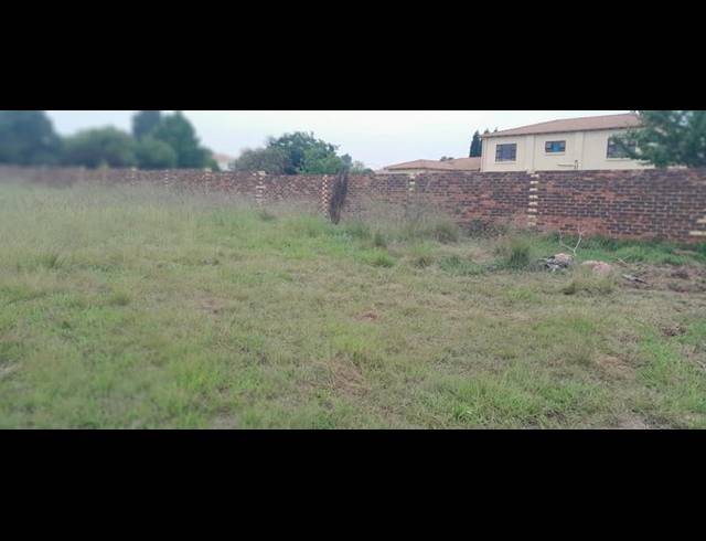 LAND FOR SALE IN VLAKFONTEIN